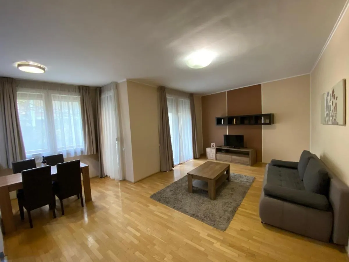 Gozsdu Apartment - Eszterhaz Budapest